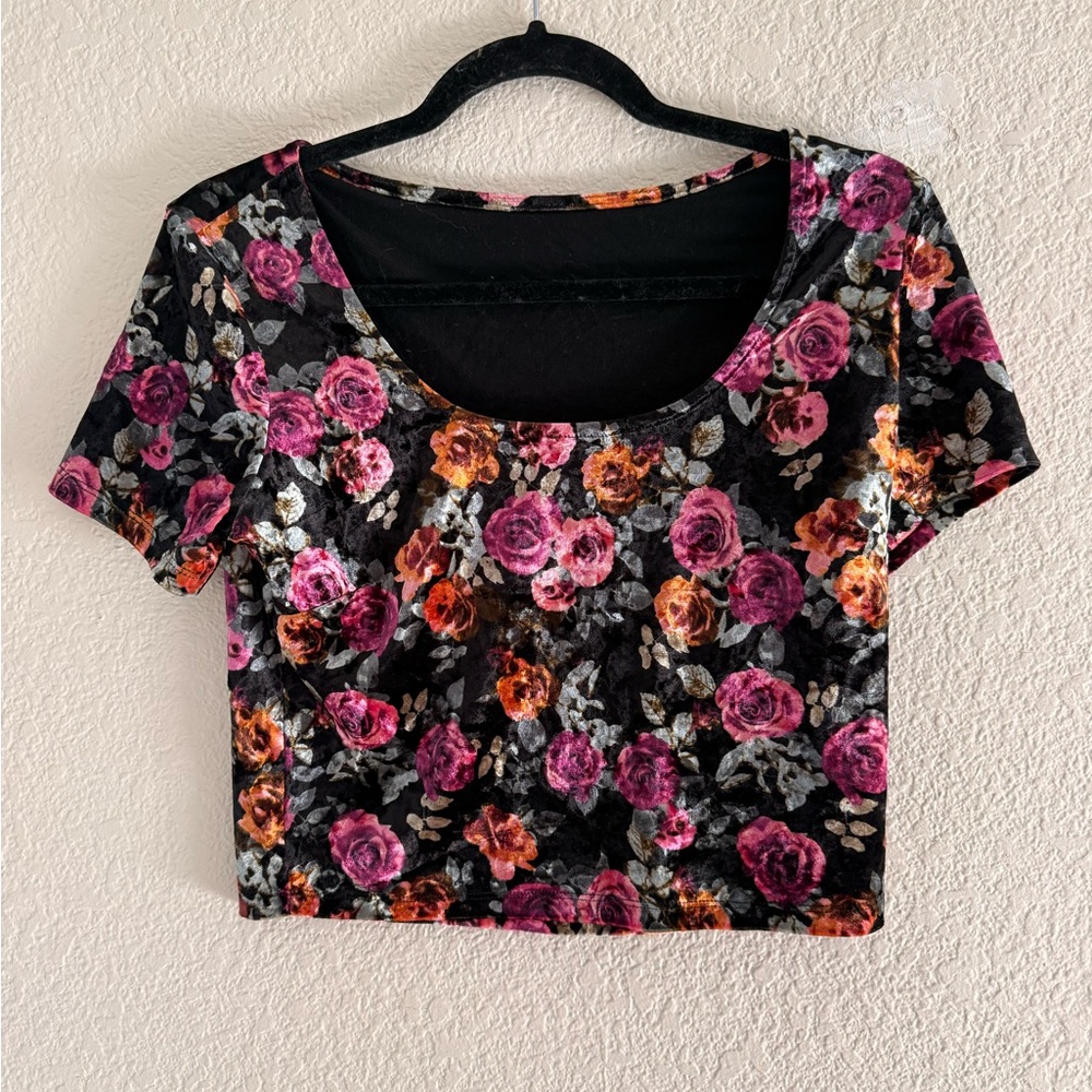 90s vintage floral velvet tee shirt